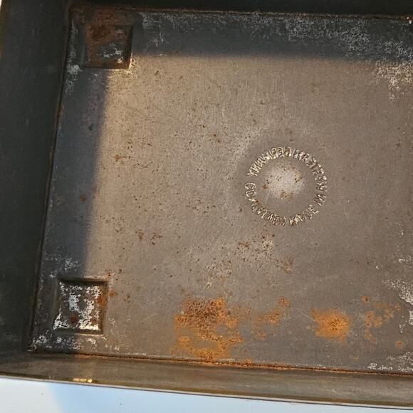 Vintage West Germany Decorative Metal Box with Painted Horses Gold Tone - Picture 9 of 10